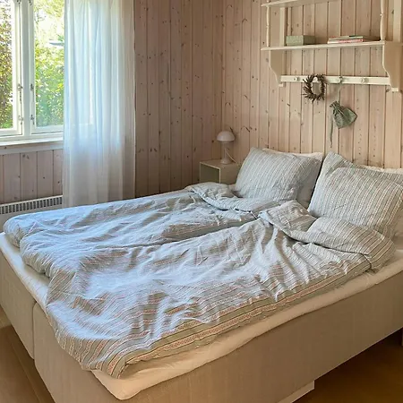 Charming Summer House Near Nordstrand *