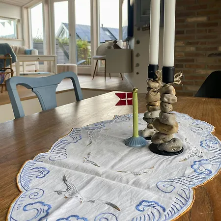 Prázdninový dům Charming Summer House Near Nordstrand *