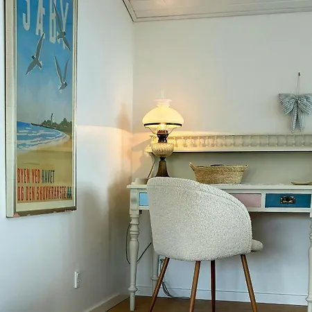 Charming Summer House Near Nordstrand