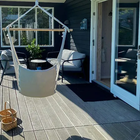 Charming Summer House Near Nordstrand